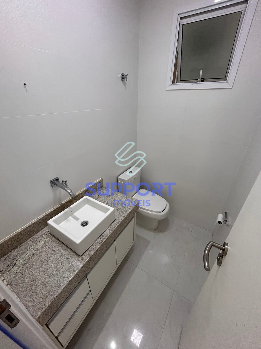 Apartamento à venda com 4 quartos, 250m² - Foto 7