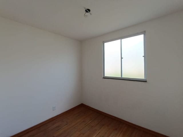 Foto do Apartamento - Apartamento com 2 dormitórios para alugar, 40 m² por R$ 1.000,00/mês - Conjunto Chica Ferreira - Uberaba/MG | ZUCATO IMOBILIARIA LTDA