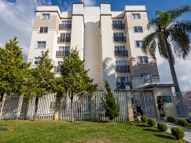 Apartamento 3 quartos e 2 banheiros, para alugar, no bairro Tingui em Curitiba