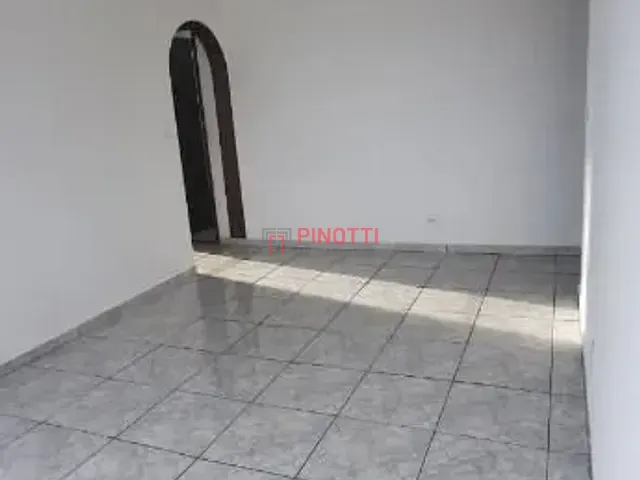 Apartamento 2 quartos e 1 banheiro, à venda, no bairro Rudge Ramos em São Bernardo do Campo