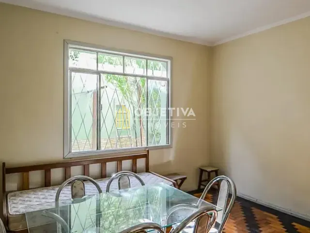 Apartamento 2 quartos e 1 banheiro, para alugar, no bairro Cidade Baixa em Porto Alegre