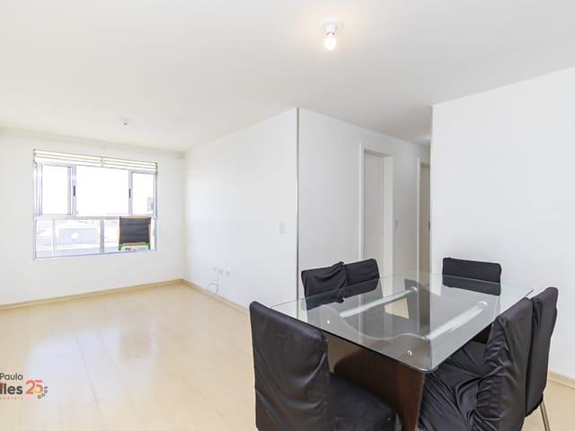 Apartamento 3 quartos e 1 banheiro, para alugar, no bairro Pinheirinho em Curitiba