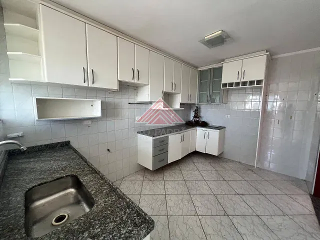 Apartamento com 114m² 3 quartos e 1 banheiro, à venda, no bairro Vila Nossa Senhora das Vitórias em Mauá