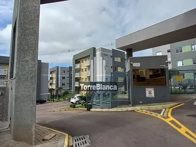 Apartamento com 50m² 2 quartos e 1 banheiro, à venda, no bairro Uvaranas em Ponta Grossa