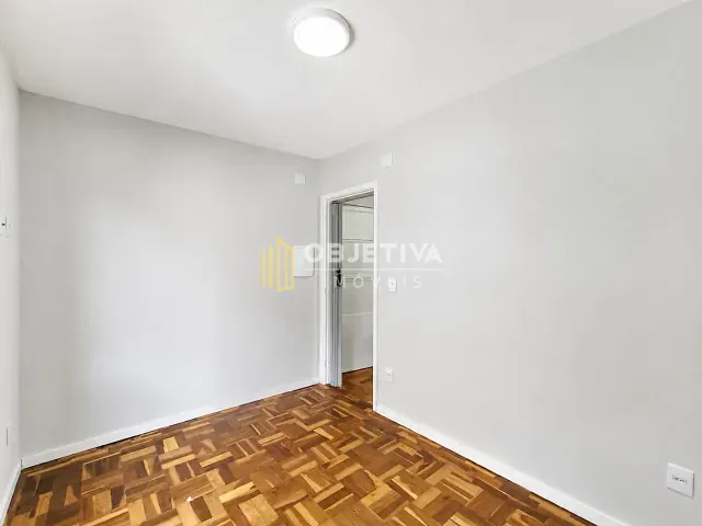 Apartamento 1 quarto e 1 banheiro, para alugar, no bairro Passo da Areia em Porto Alegre