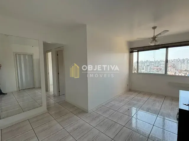 Apartamento 3 quartos e 2 banheiros, para alugar, no bairro Santo Antônio em Porto Alegre