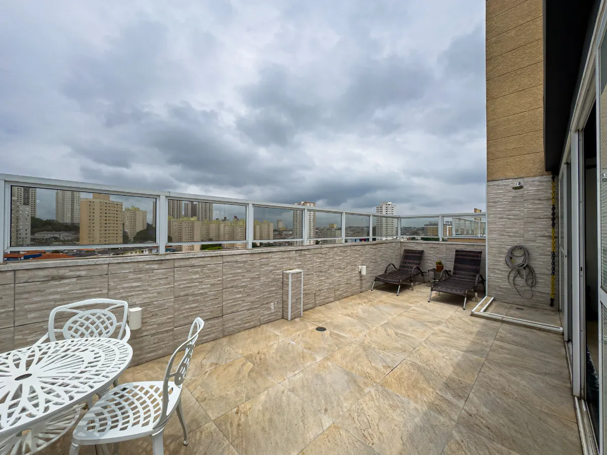 Duplex para venda em Saúde com 2 quartos, sendo 1 suíte, 156m²