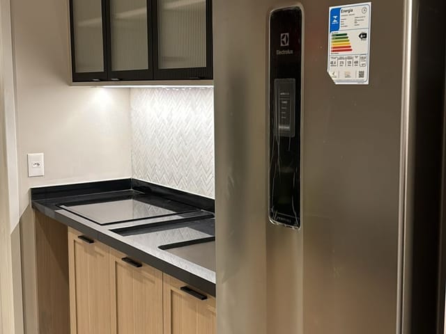 Apartamento com 75m² 2 quartos e 2 banheiros, para alugar, no bairro Vila Nova Conceição em São Paulo