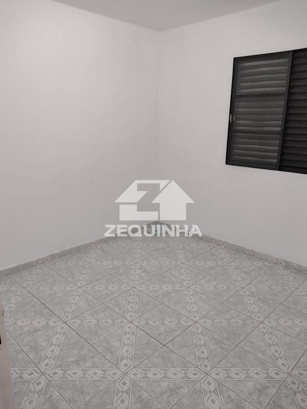 Apartamento para alugar com 2 quartos, 45m² - Foto 5