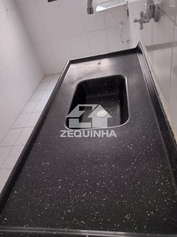 Apartamento para alugar com 2 quartos, 45m² - Foto 13