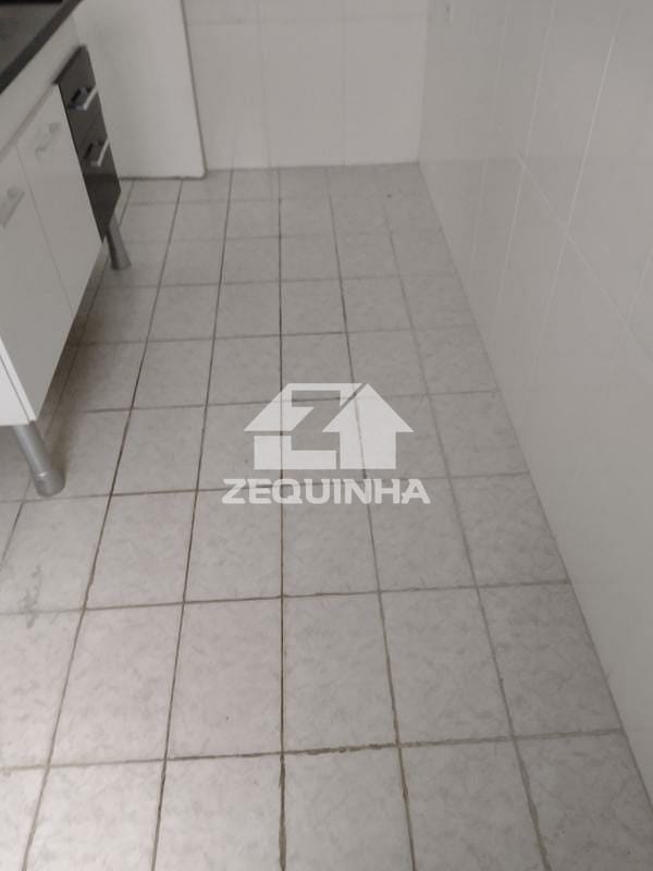 Apartamento para alugar com 2 quartos, 45m² - Foto 16