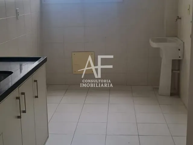 Apartamento 3 quartos e 2 banheiros, para alugar, no bairro Parque Senhor do Bonfim em Taubaté