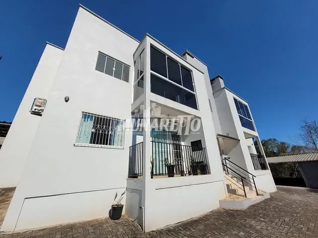 Apartamento com 76m² 3 quartos e 1 banheiro, à venda, no bairro Cristal em Concórdia