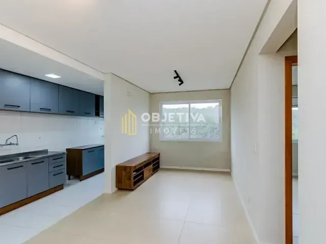 Apartamento 2 quartos e 2 banheiros, para alugar, no bairro Partenon em Porto Alegre