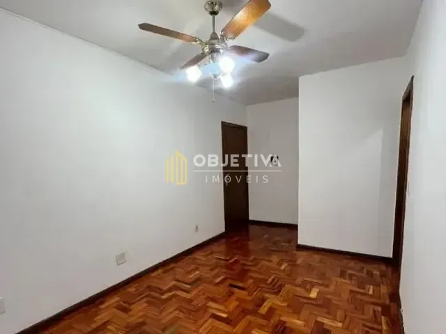 Apartamento 1 quarto e 1 banheiro, para alugar, no bairro Cidade Baixa em Porto Alegre