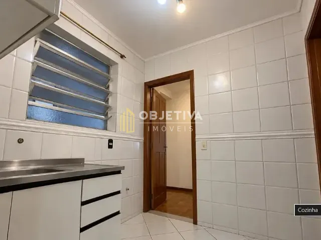 Apartamento 1 quarto e 1 banheiro, para alugar, no bairro Cidade Baixa em Porto Alegre