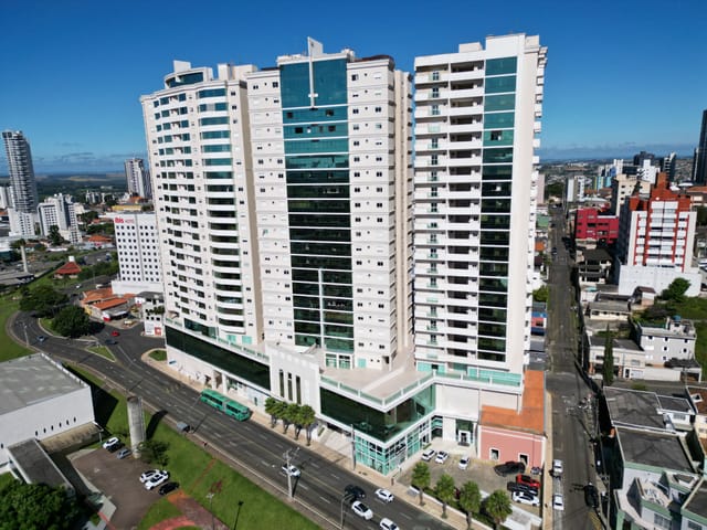 Locação - Apartamento de Alto Padrão com 3 quartos (sendo 1 suíte), 2 vagas, Churrasqueira, 180 m², Edifício Santos Dummont - Centro, Ponta Grossa