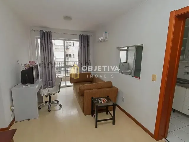 Apartamento 3 quartos e 2 banheiros, para alugar, no bairro São Sebastião em Porto Alegre