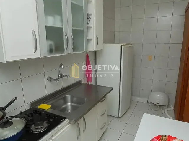 Apartamento 3 quartos e 2 banheiros, para alugar, no bairro São Sebastião em Porto Alegre