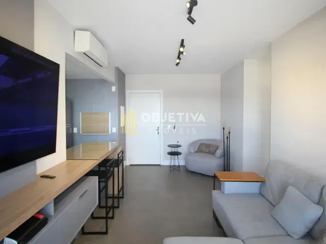 Apartamento 2 quartos e 2 banheiros, para alugar, no bairro Navegantes em Porto Alegre
