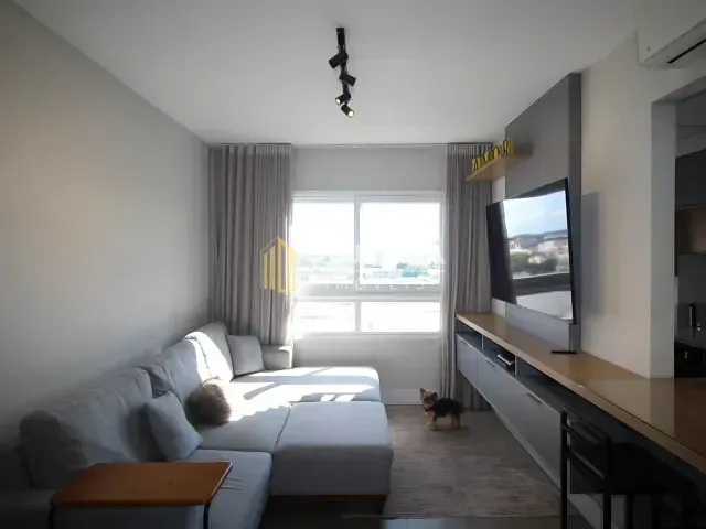 Apartamento 2 quartos e 2 banheiros, para alugar, no bairro Navegantes em Porto Alegre