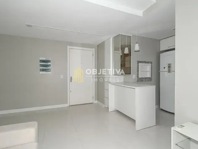Apartamento 2 quartos e 1 banheiro, para alugar, no bairro Passo da Areia em Porto Alegre