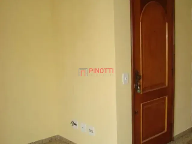 Apartamento 2 quartos e 1 banheiro, à venda, no bairro Santa Terezinha em São Bernardo do Campo
