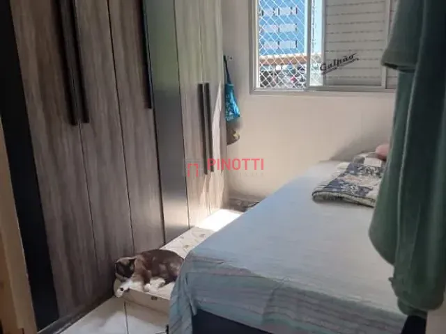 Apartamento 2 quartos e 1 banheiro, à venda ou para alugar, no bairro Santa Terezinha em São Bernardo do Campo