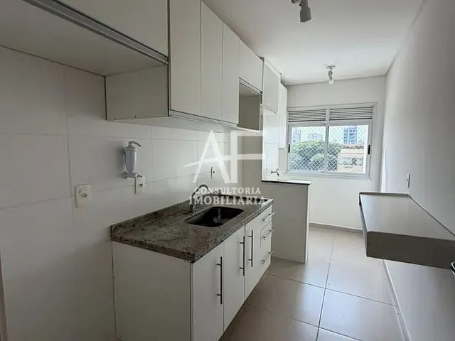 Apartamento 2 quartos e 1 banheiro, para alugar, no bairro Jardim Eulália em Taubaté