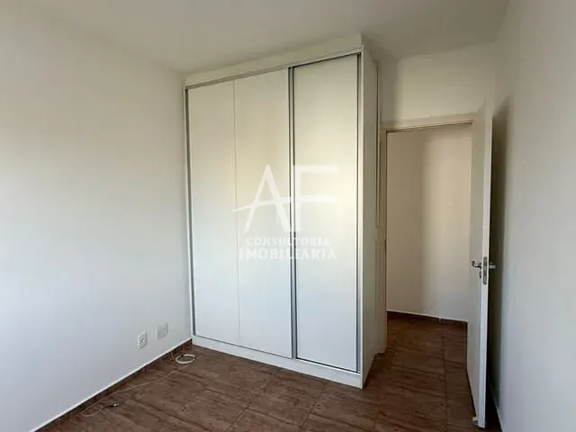 Apartamento 2 quartos e 1 banheiro, para alugar, no bairro Jardim Eulália em Taubaté