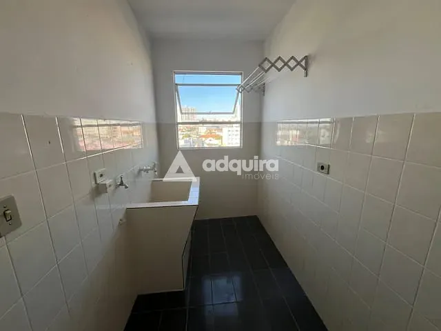 Apartamento com 97m² 2 quartos e 1 banheiro, para alugar, no bairro Centro em Ponta Grossa