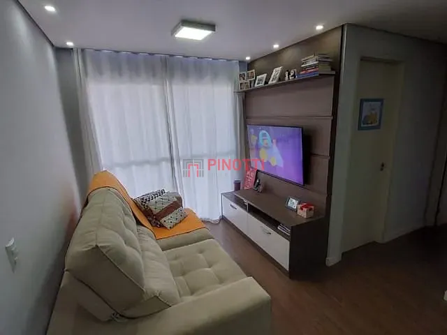 Apartamento 2 quartos e 1 banheiro, à venda, no bairro Jardim Jamaica em Santo André