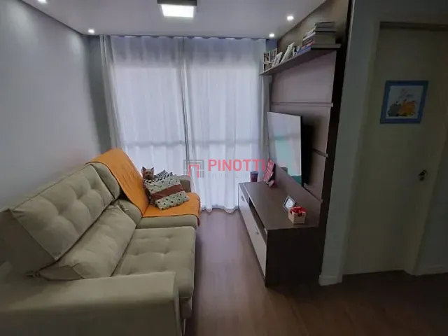 Apartamento 2 quartos e 1 banheiro, à venda, no bairro Jardim Jamaica em Santo André