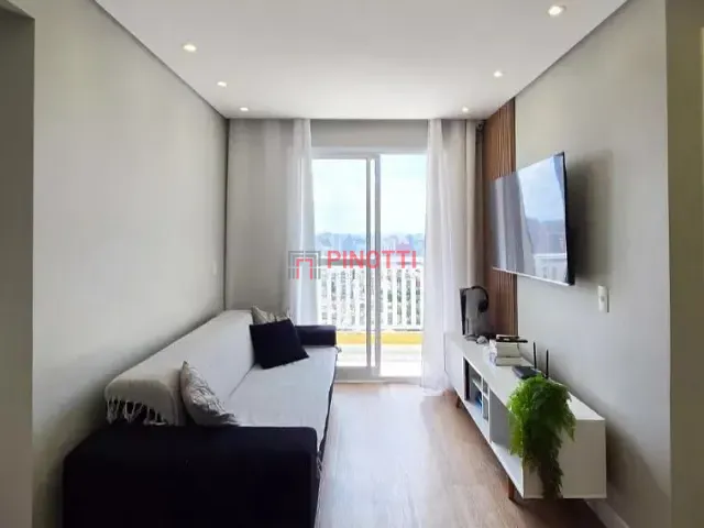 Apartamento 2 quartos e 1 banheiro, à venda, no bairro Jardim Irajá em São Bernardo do Campo