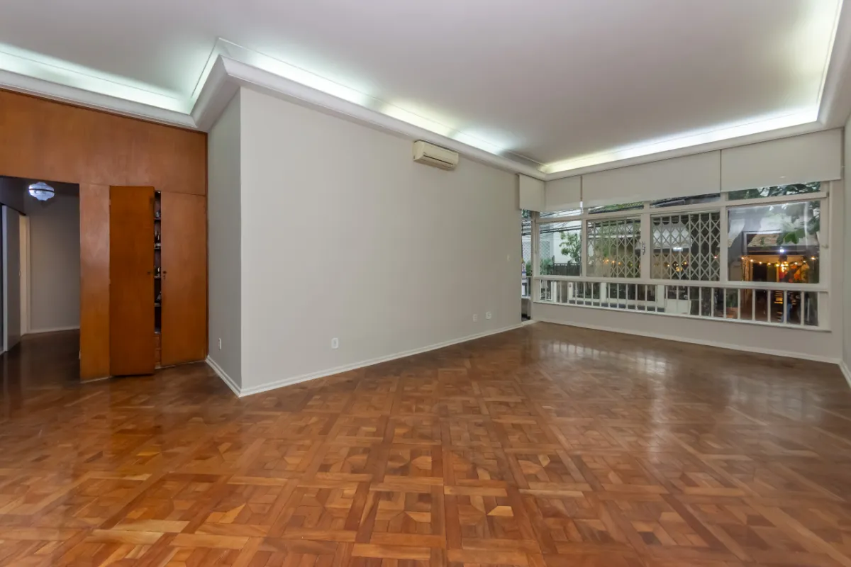 Apartamento garden para venda em Jardim Paulista com 3 quartos, sendo 1 suíte, 212m²