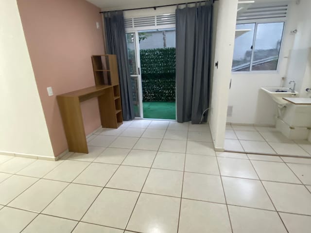 Apartamento 2 quartos e 1 banheiro, à venda, no bairro Vargem Grande em Rio de Janeiro