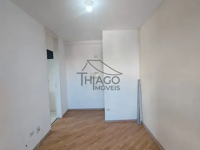 Apartamento com 50m² 2 quartos e 1 banheiro, para alugar, no bairro Luz em São Paulo