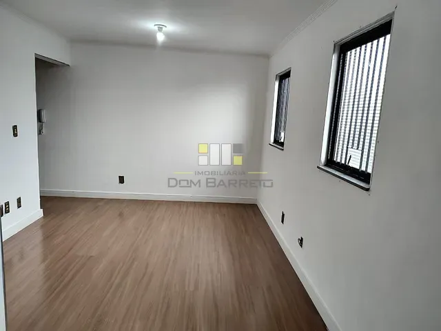 Apartamento 2 quartos e 1 banheiro, para alugar, no bairro Parque João de Vasconcelos em Sumaré