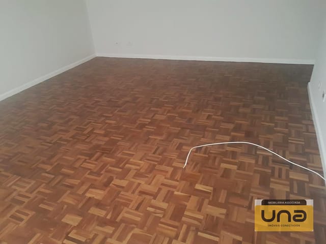 Apartamento 3 quartos e 1 banheiro, à venda, no bairro AGUA VERDE em Curitiba