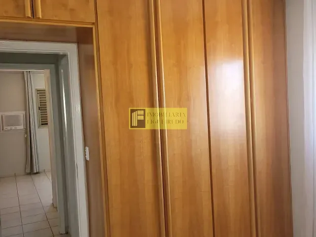 Apartamento 4 quartos e 2 banheiros, para alugar, no bairro Vila Imperial em São José do Rio Preto