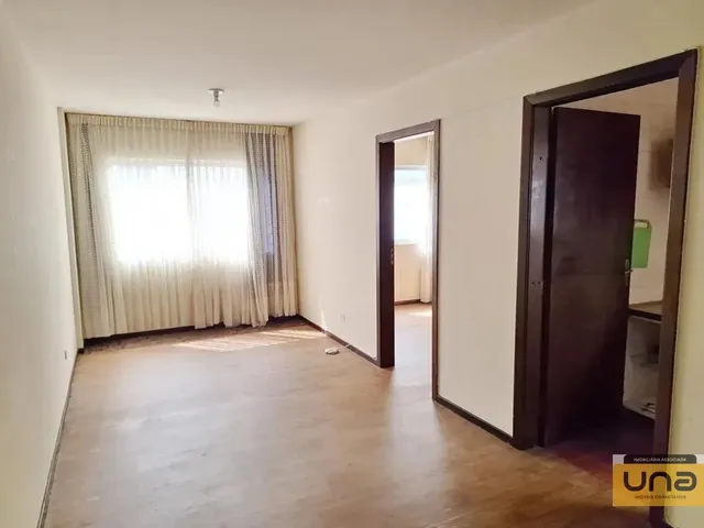 Apartamento 1 quarto e 1 banheiro, à venda, no bairro CENTRO em Curitiba