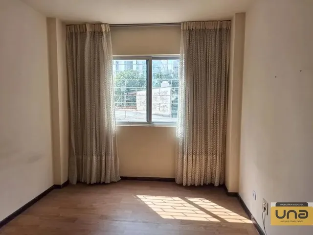 Apartamento 1 quarto e 1 banheiro, à venda, no bairro CENTRO em Curitiba