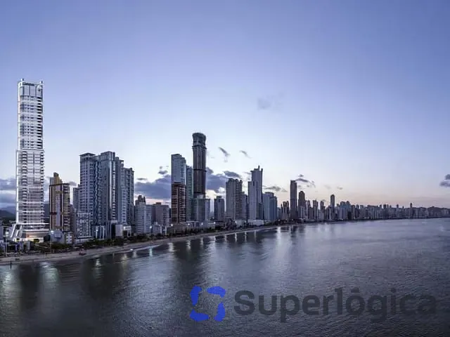 Apartamento com 328m² 4 quartos e 1 banheiro, à venda, no bairro Barra Sul em Balneário Camboriú