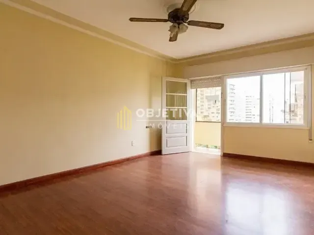 Apartamento 3 quartos e 2 banheiros, para alugar, no bairro Santana em Porto Alegre
