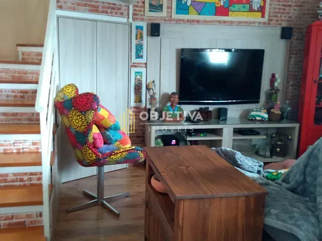 Apartamento 2 quartos e 2 banheiros, à venda, no bairro Igara em Canoas
