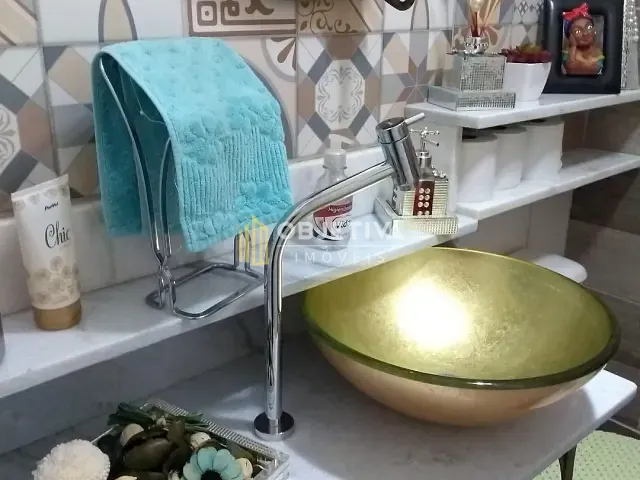 Apartamento 2 quartos e 2 banheiros, à venda, no bairro Igara em Canoas