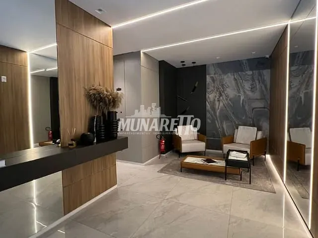Apartamento com 107m² 3 quartos e 1 banheiro, à venda, no bairro Meia Praia em Itapema