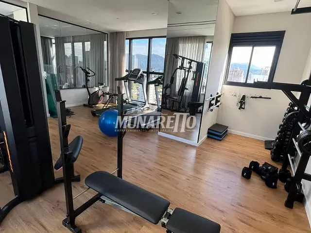 Apartamento com 107m² 3 quartos e 1 banheiro, à venda, no bairro Meia Praia em Itapema