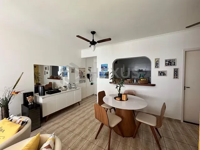 Apartamento 2 quartos e 2 banheiros, à venda, no bairro Jardim Las Palmas em Guarujá