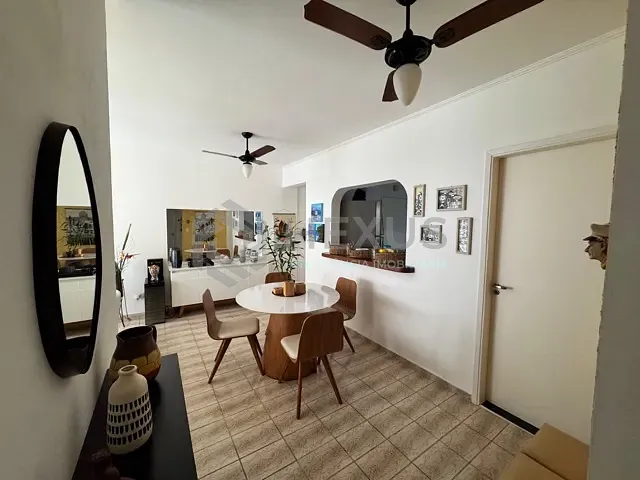Apartamento 2 quartos e 2 banheiros, à venda, no bairro Jardim Las Palmas em Guarujá